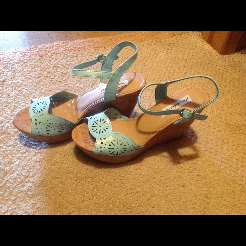 Summer Wedges
